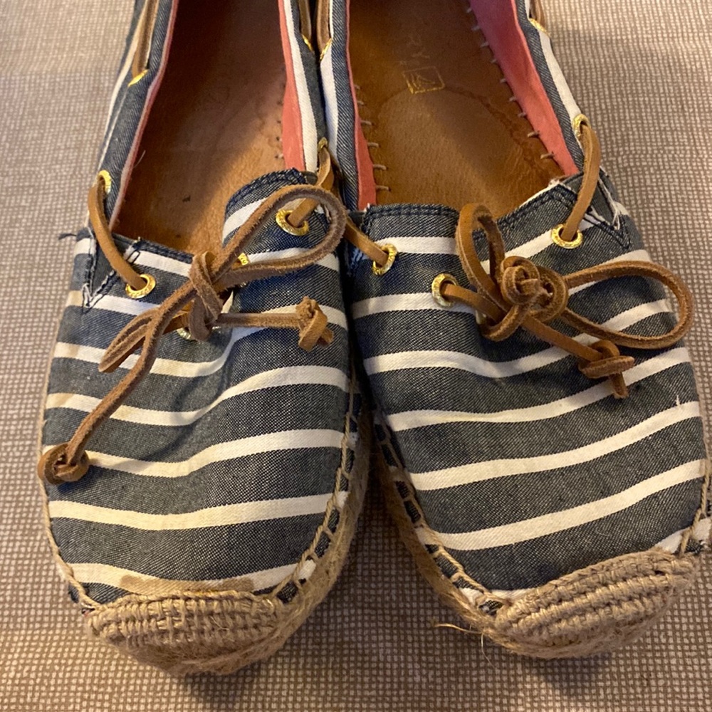 Sperry Blue and White Striped Boat Shoes 8.5